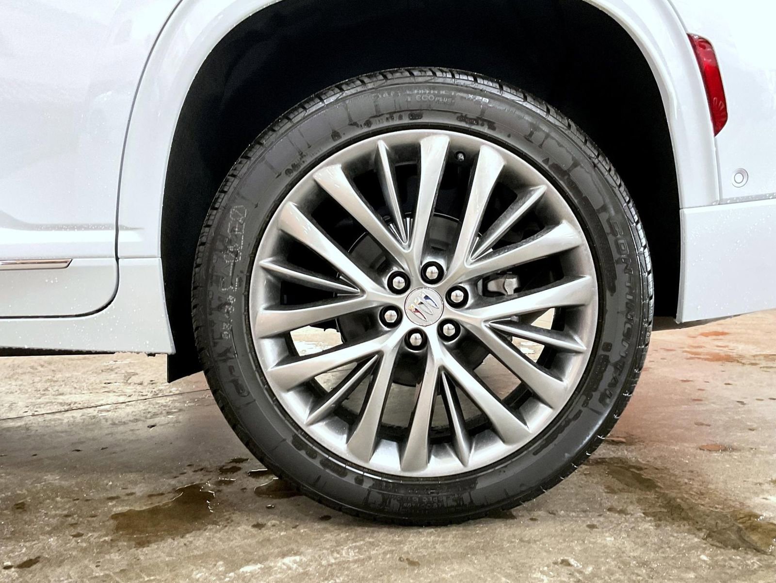 New 2026 Buick Enclave Avenir w/ Super Cruise Package image 23