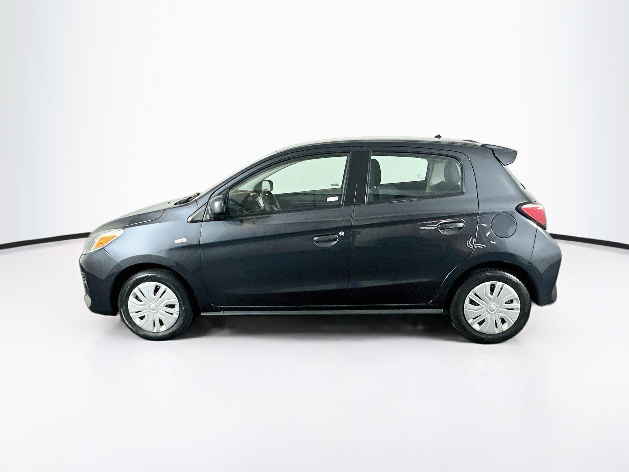 Used 2024 Mitsubishi Mirage ES FWD image 4
