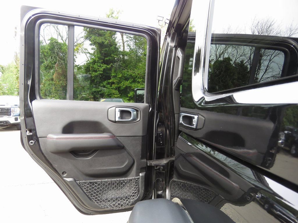 Used 2021 Jeep Wrangler Unlimited Rubicon w/ LED Lighting Group image 19