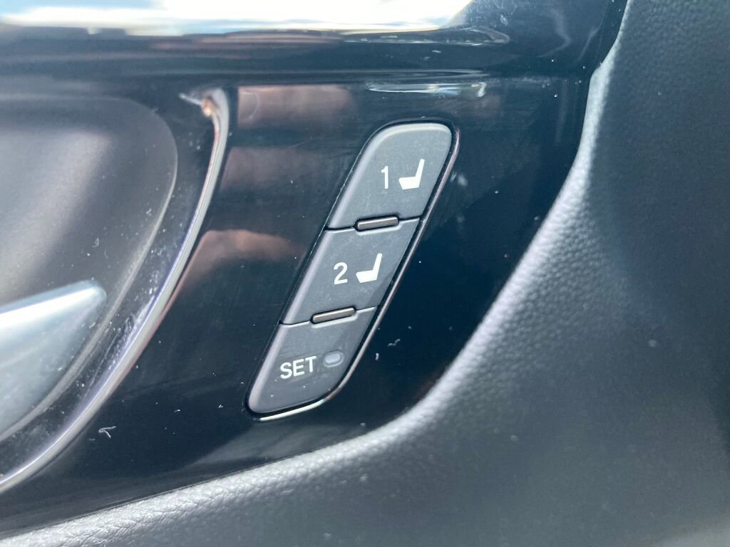 Used 2023 Honda CR-V EX-L image 28