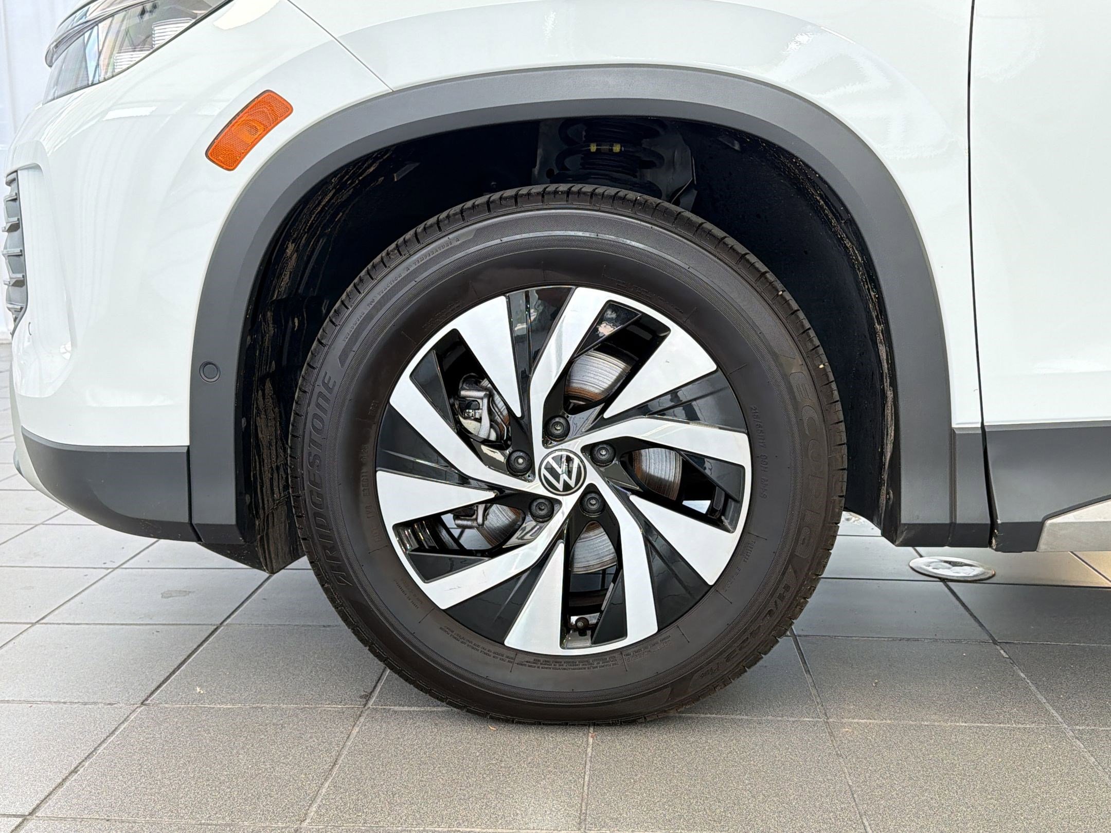 Used 2025 Volkswagen Tiguan S FWD image 12