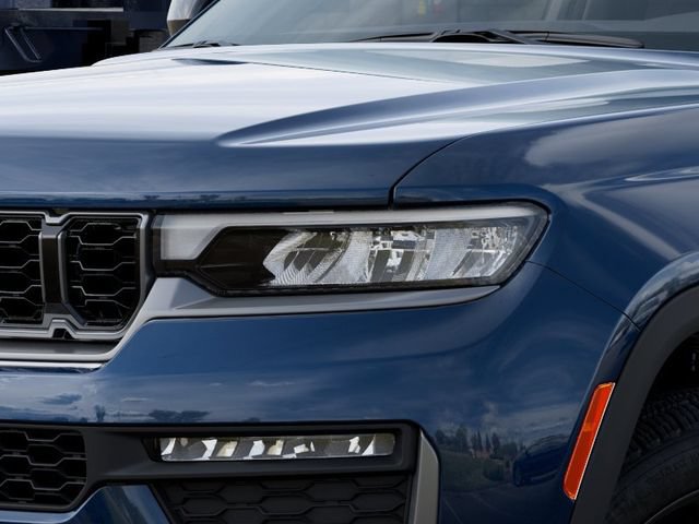New 2026 Jeep Grand Cherokee Limited AWD/4WD image 10