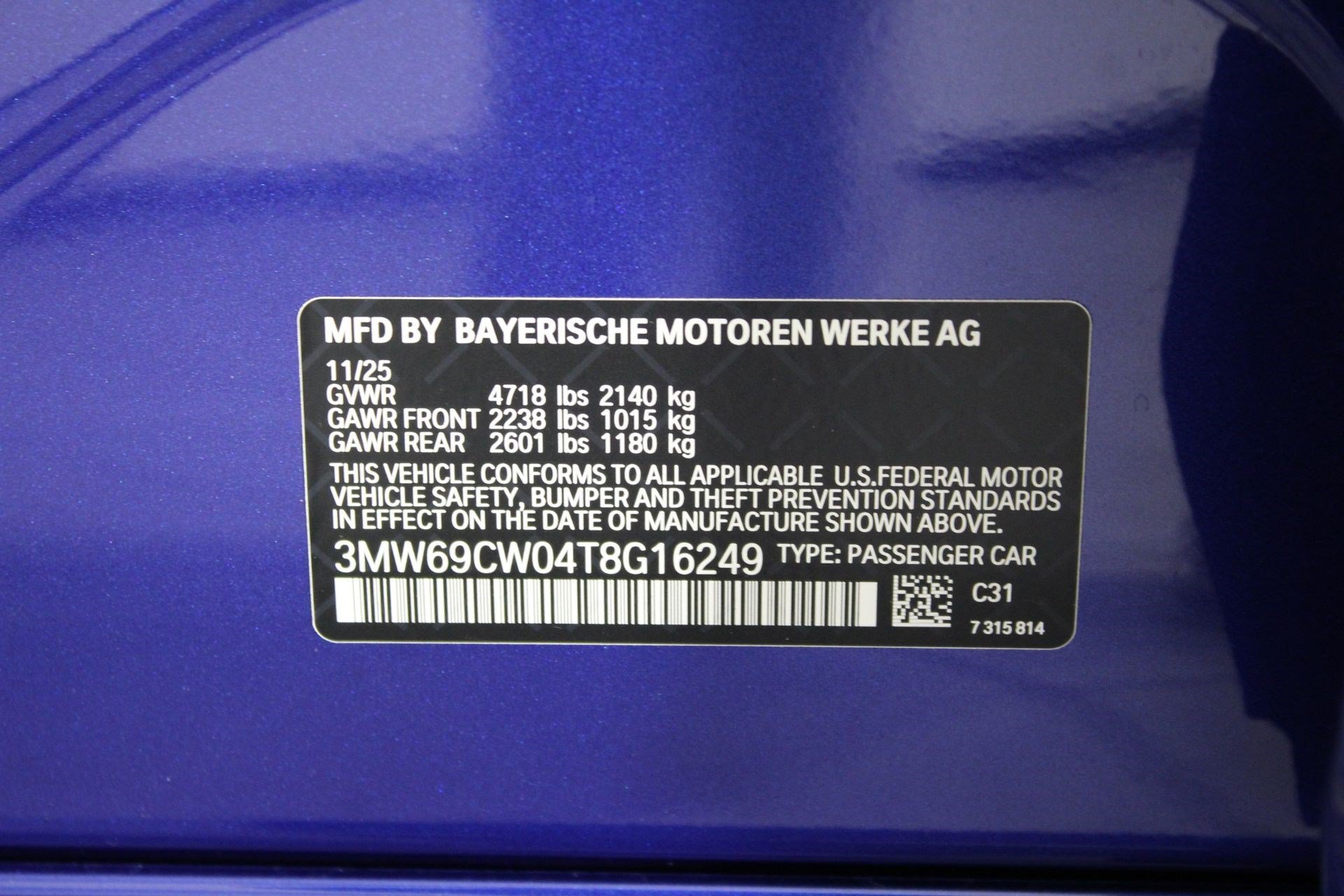 New 2026 BMW 330i Sedan w/ M Sport Package RWD image 18