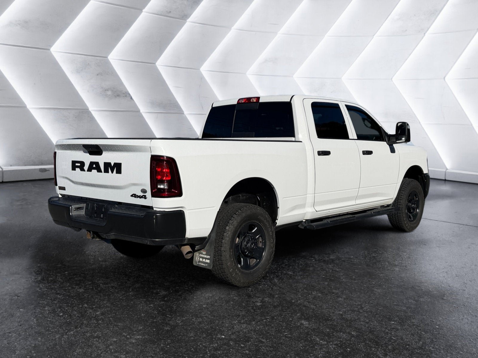 Used 2026 RAM 2500 Tradesman AWD/4WD image 6