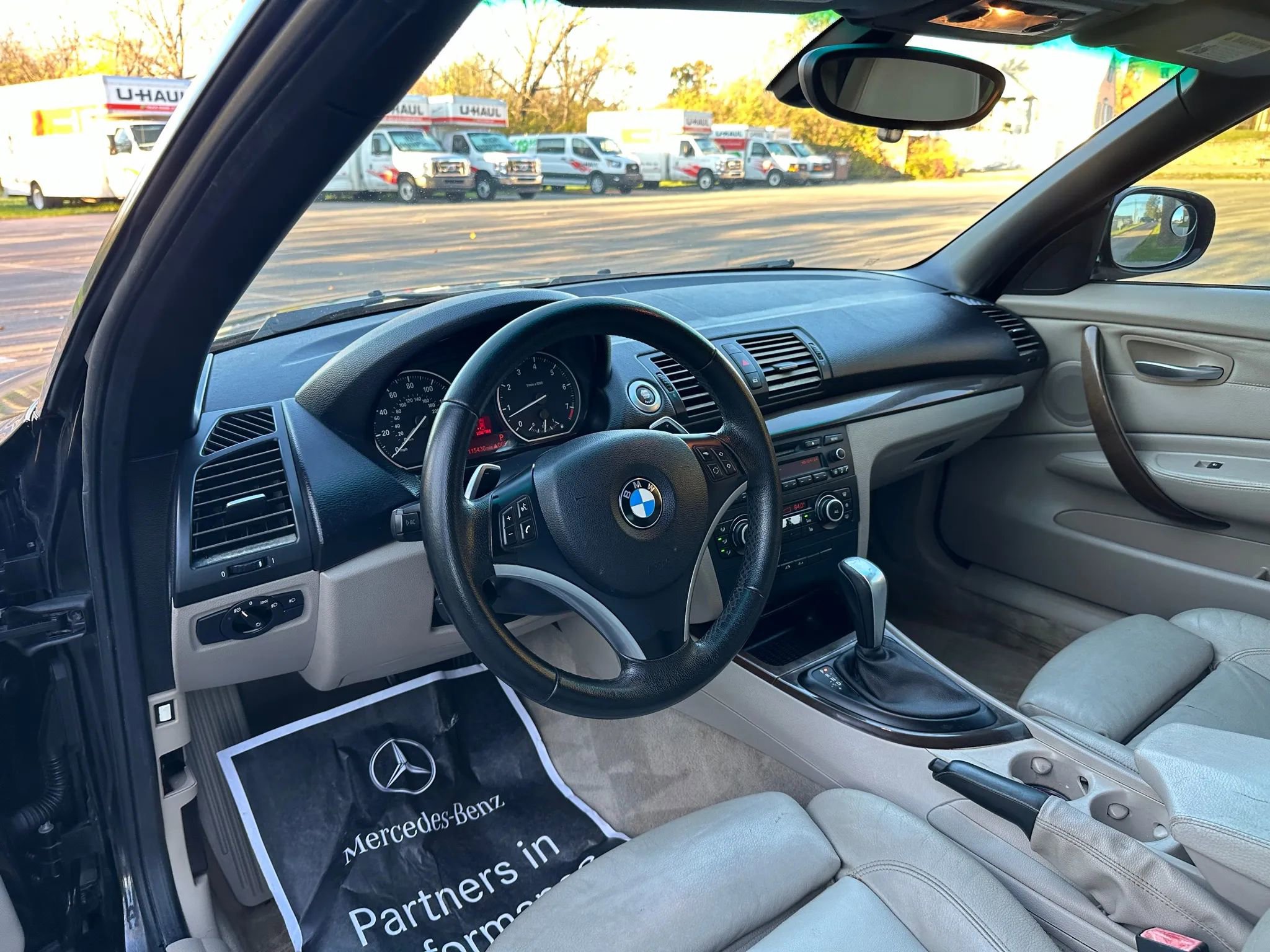 Used 2011 BMW 128i Convertible w/ Sport Pkg image 14