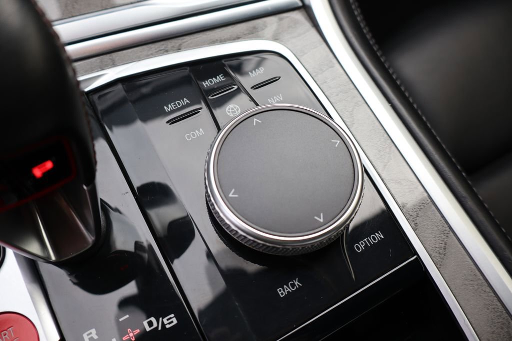 Used 2020 BMW M8 Convertible w/ Driving Assistance Package image 30