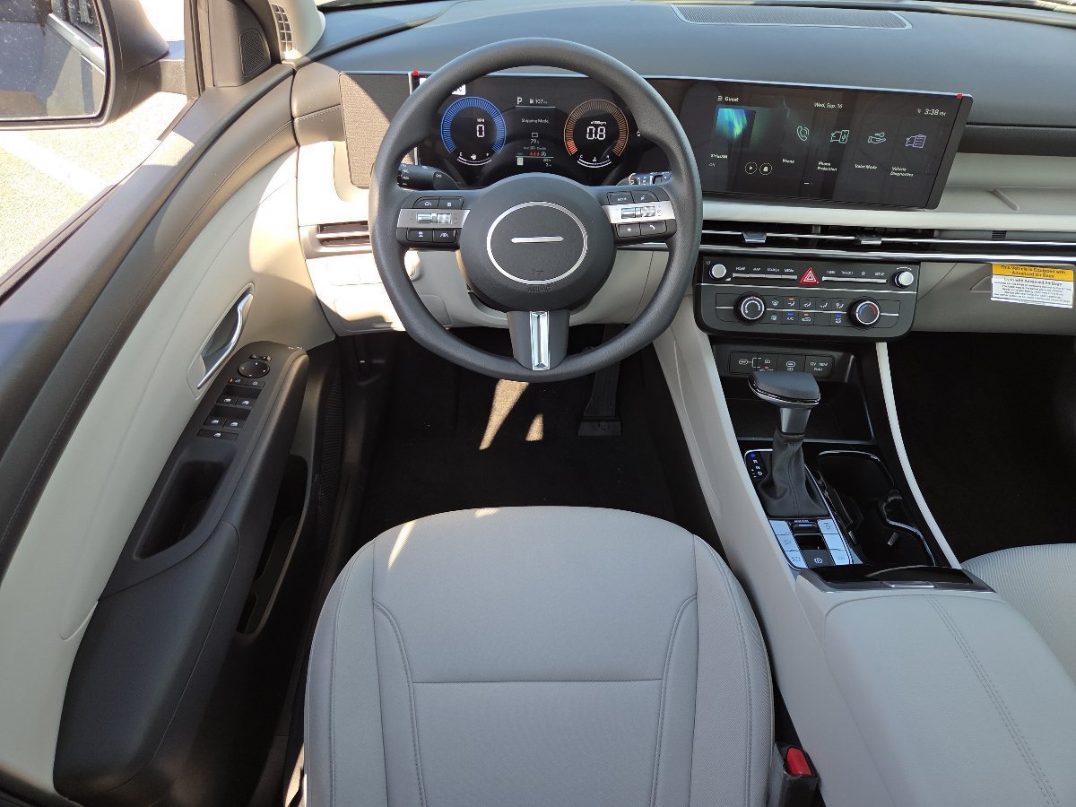 New 2026 Hyundai Tucson SE FWD image 26
