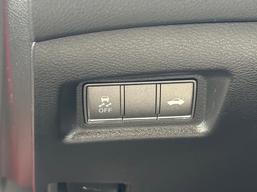 Used 2022 INFINITI Q60 Red Sport 400 w/ Cargo Package AWD/4WD image 19