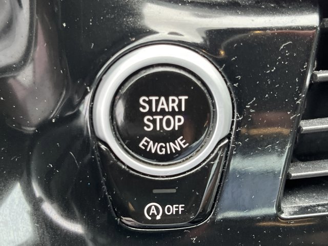 Used 2019 BMW 540i w/ M Sport Package image 14