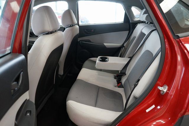 Used 2022 Hyundai Kona SE image 42