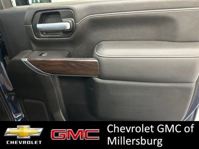 Used 2021 GMC Sierra 2500 SLT w/ SLT Premium Package AWD/4WD image 29