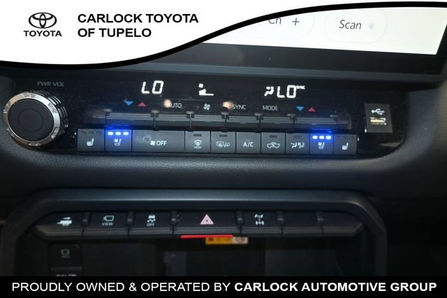 Used 2024 Toyota Tundra TRD Pro AWD/4WD image 32