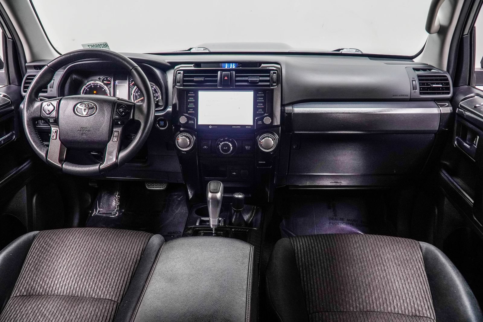 Used 2024 Toyota 4Runner TRD Off-Road AWD/4WD image 5