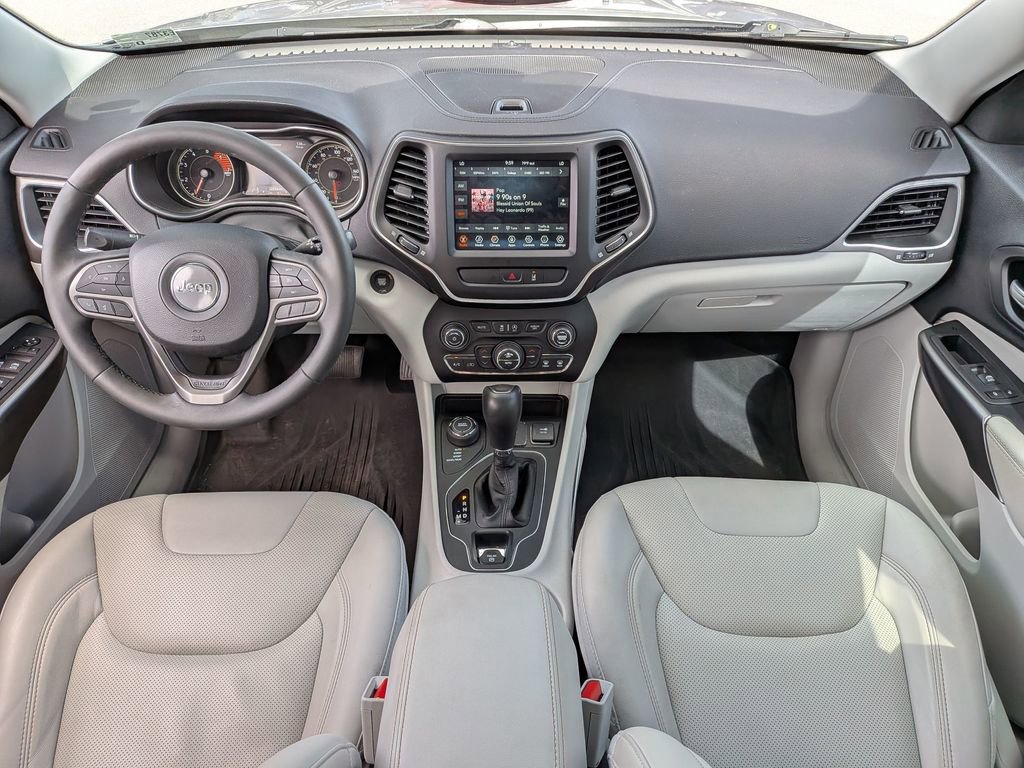 Used 2022 Jeep Cherokee Latitude Lux AWD/4WD image 24