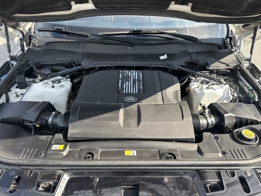 Used 2017 Land Rover Range Rover Sport HSE image 36
