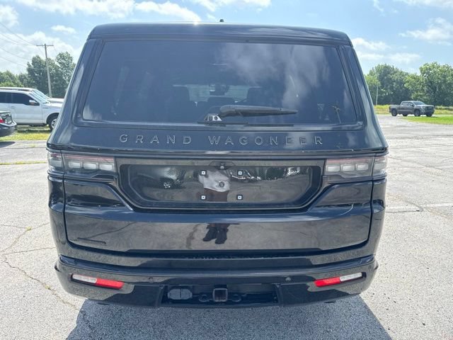 Used 2023 Jeep Grand Wagoneer Series III w/ Rear Seat Video Group 1 AWD/4WD image 3