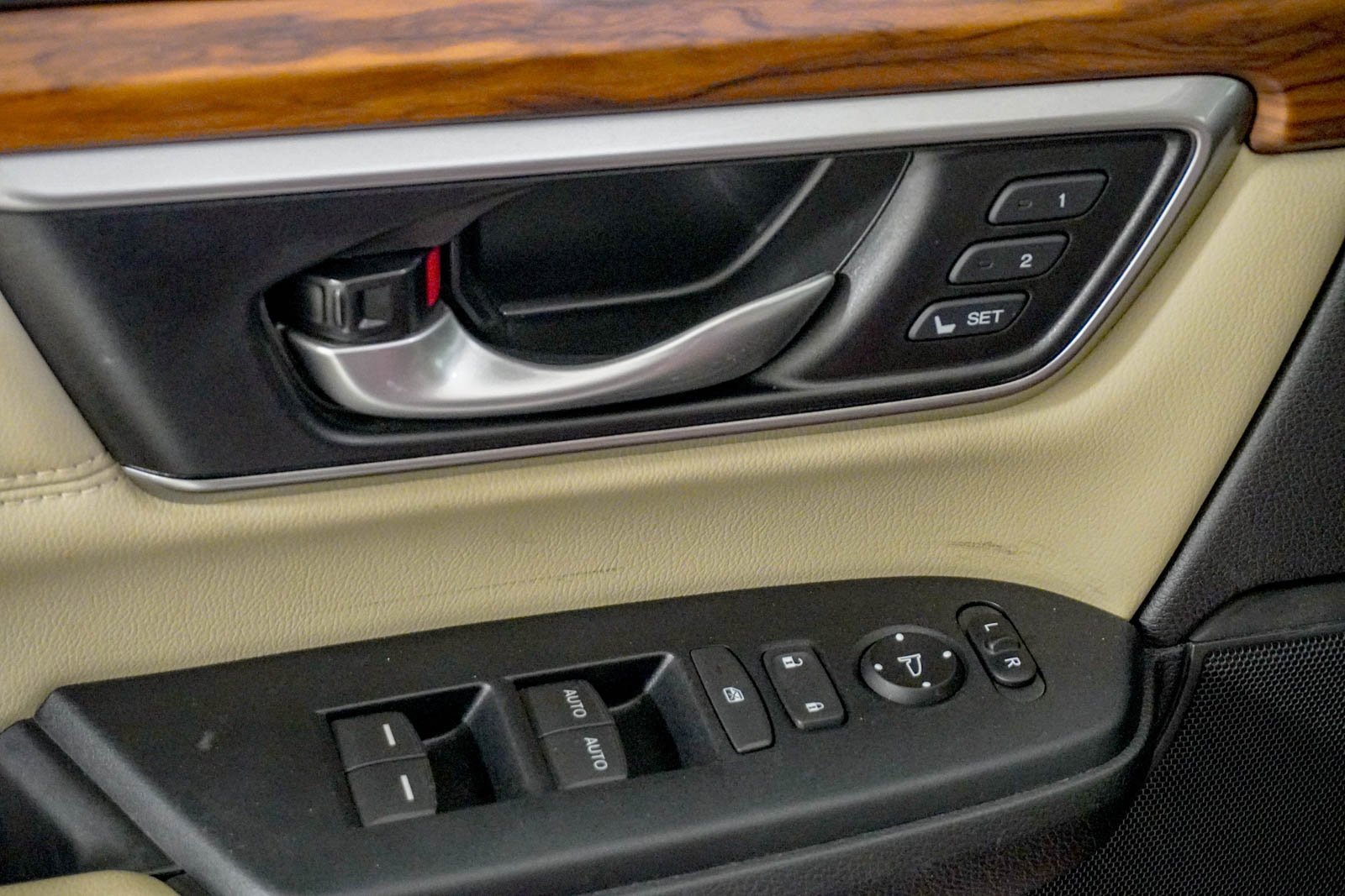 Used 2019 Honda CR-V EX-L image 19