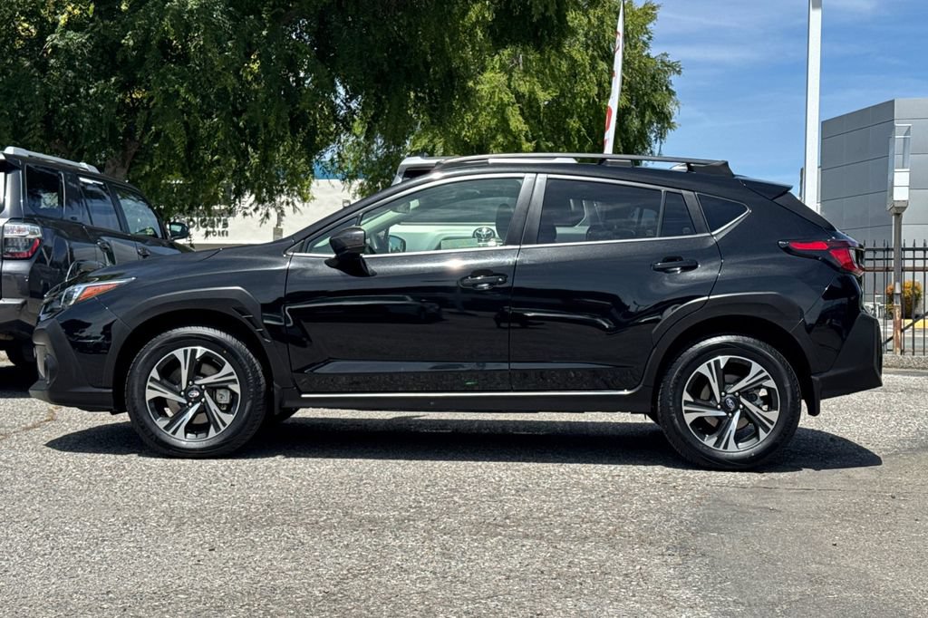 Used 2024 Subaru Crosstrek 2.0i Premium AWD/4WD image 6
