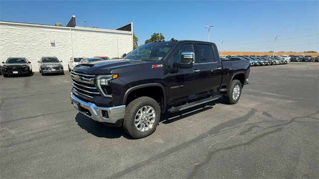 Certified 2024 Chevrolet Silverado 2500 LTZ w/ LTZ Premium Package image 4