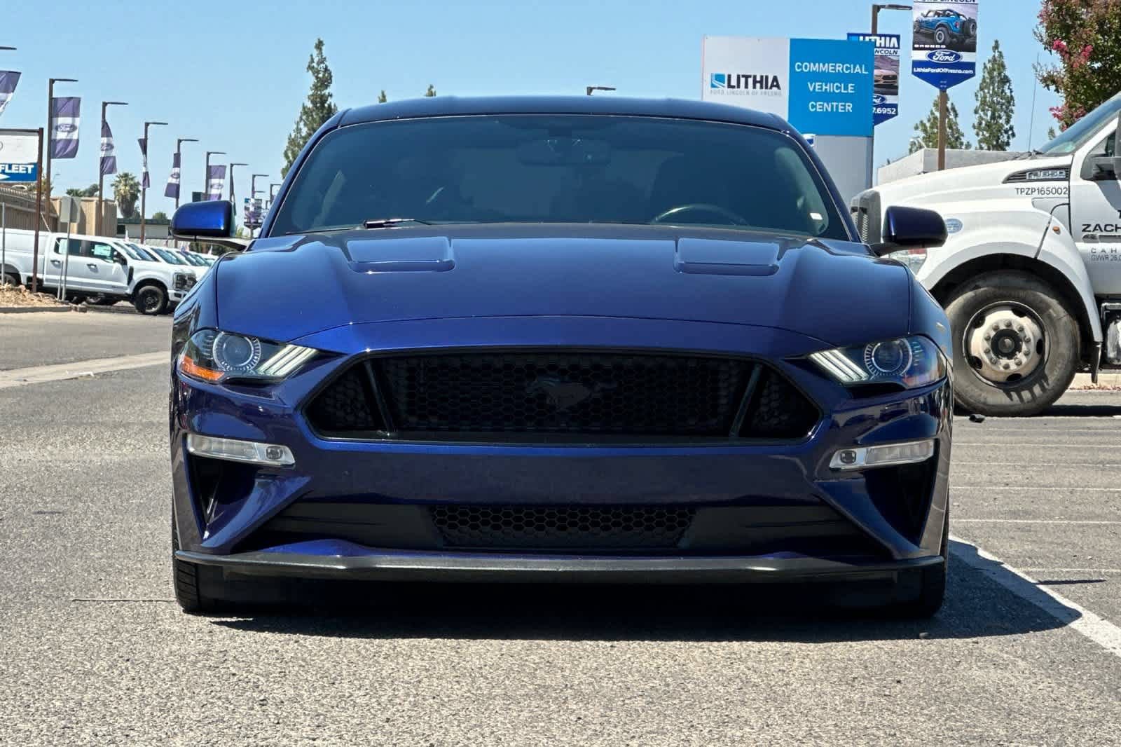 Used 2018 Ford Mustang GT w/ Black Accent Package RWD image 11