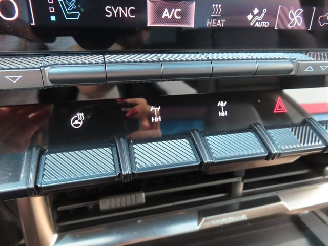 Certified 2023 GMC Hummer EV Edition 1 AWD/4WD image 35