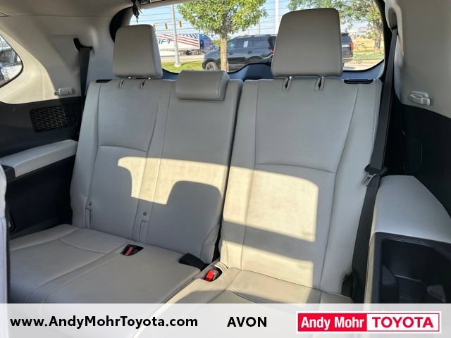 Certified 2024 Toyota Grand Highlander AWD image 34