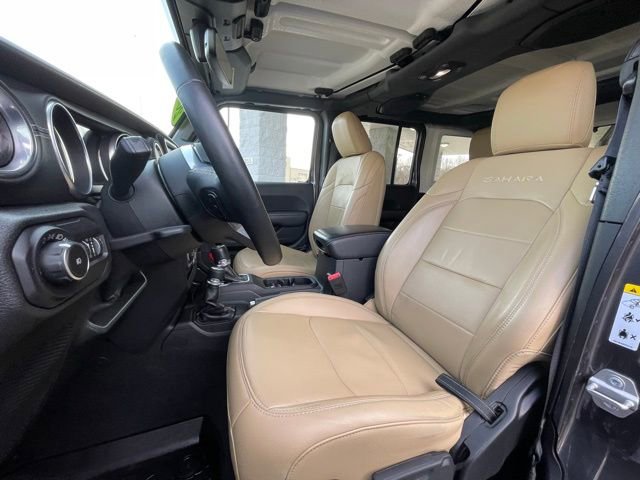 Used 2018 Jeep Wrangler Unlimited Sahara w/ Dual Top Group image 12