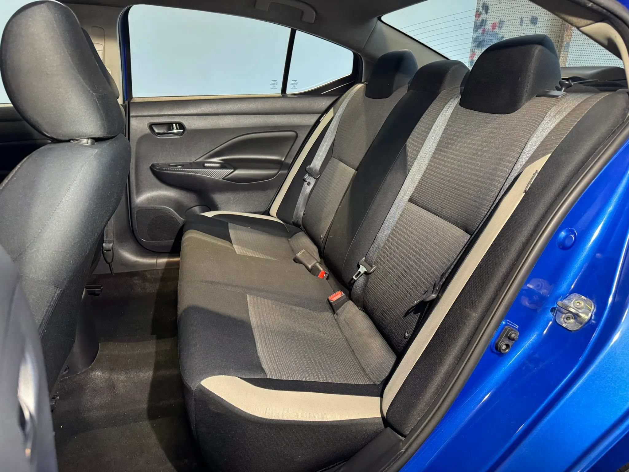 Used 2020 Nissan Versa SV FWD image 23