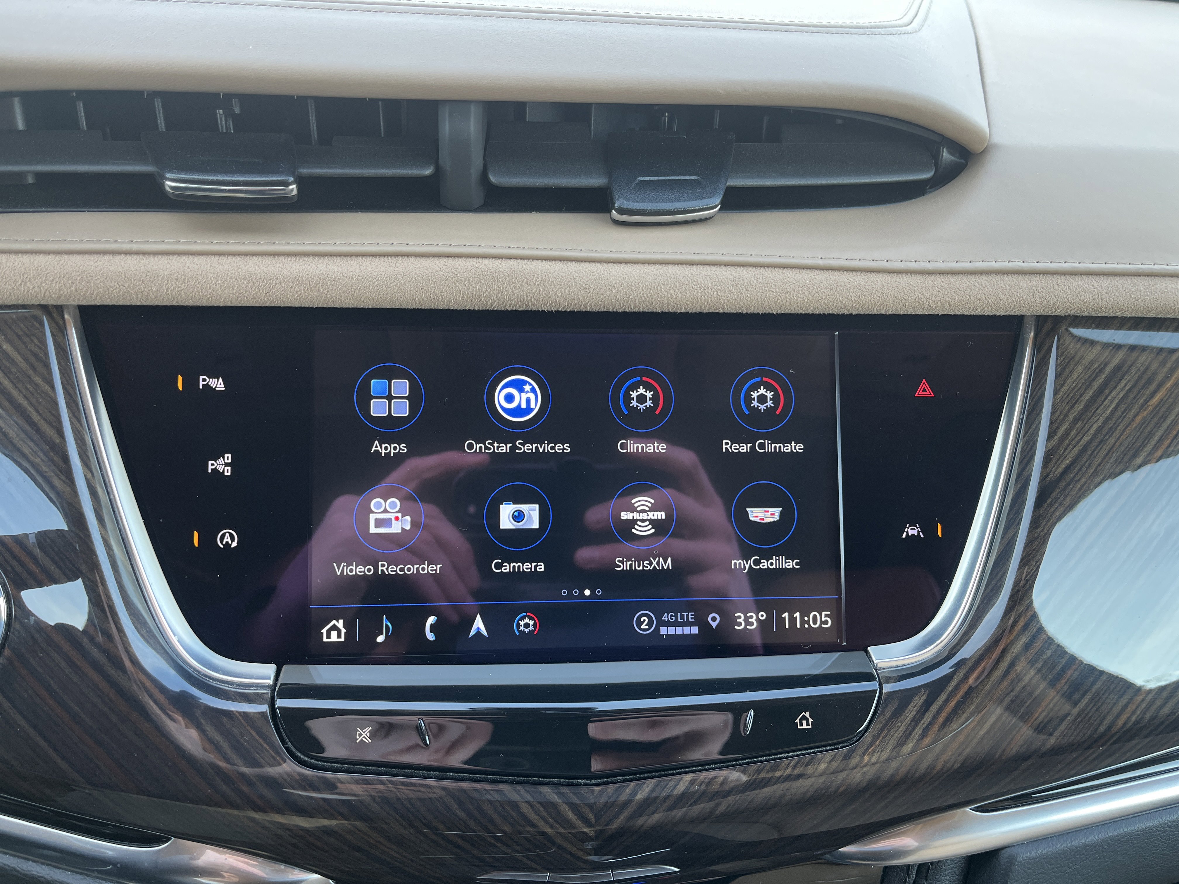 Used 2024 Cadillac XT6 Premium Luxury w/ Platinum Package image 31