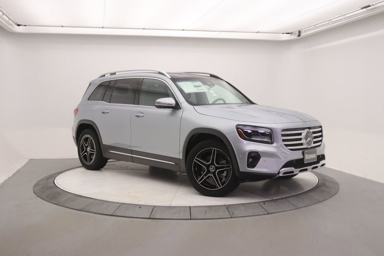 New 2026 Mercedes-Benz GLB 250 image 1