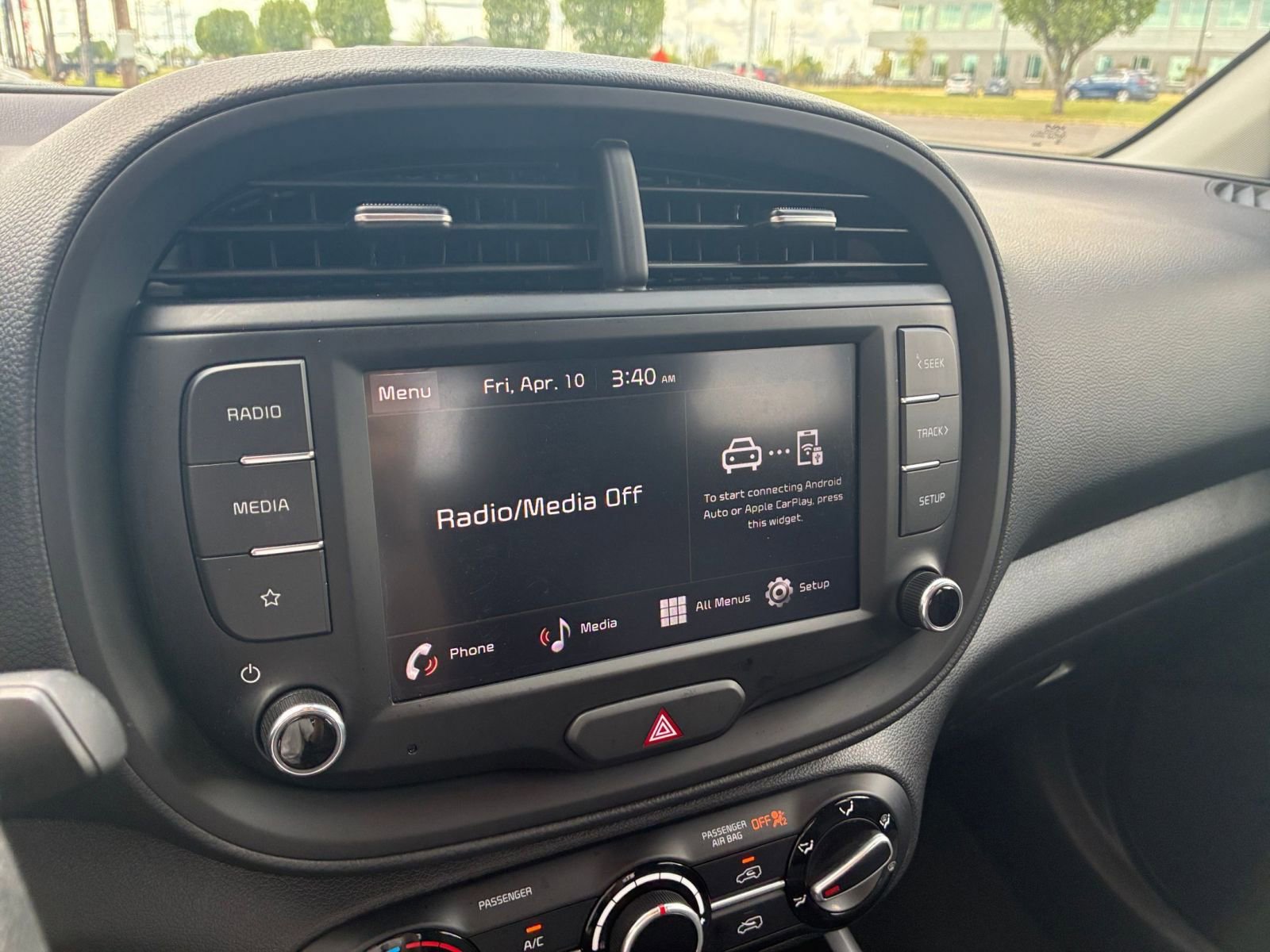 Used 2025 Kia Soul LX w/ LX Technology Package image 20