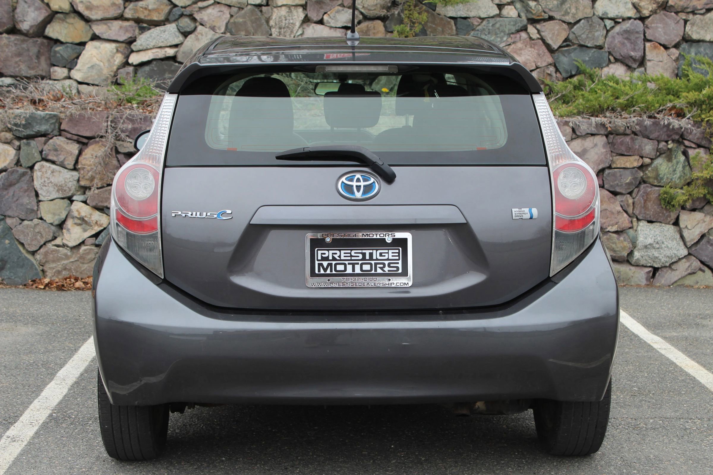Used 2013 Toyota Prius C Two FWD image 8