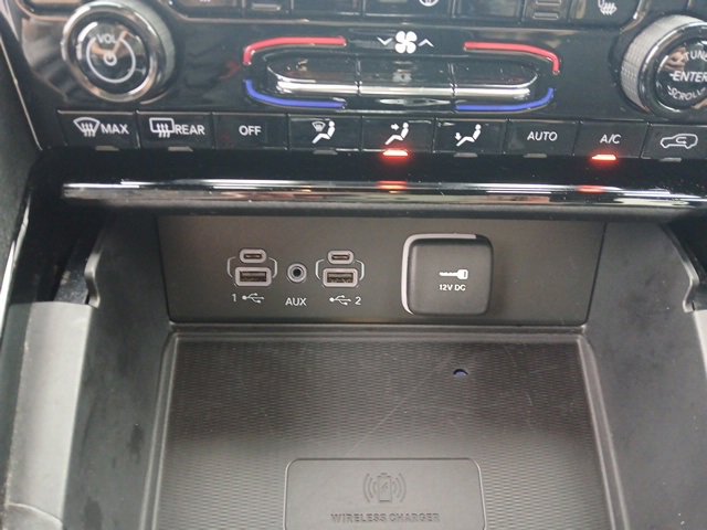 Certified 2023 Jeep Grand Cherokee Altitude image 24