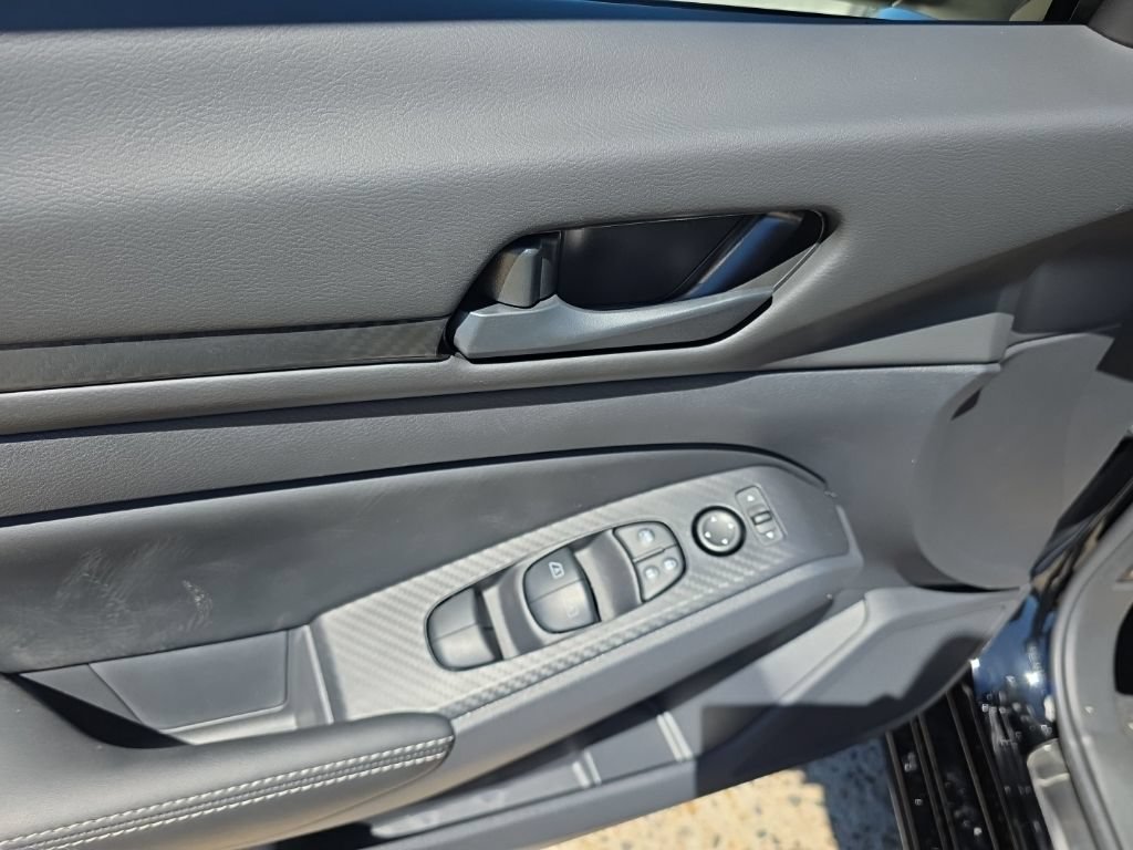 New 2026 Nissan Altima 2.5 SV FWD image 14