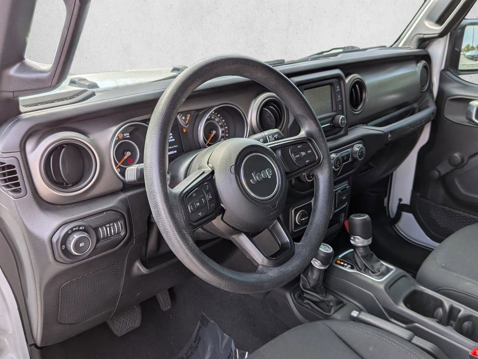 Used 2020 Jeep Wrangler Unlimited Sport AWD/4WD image 10