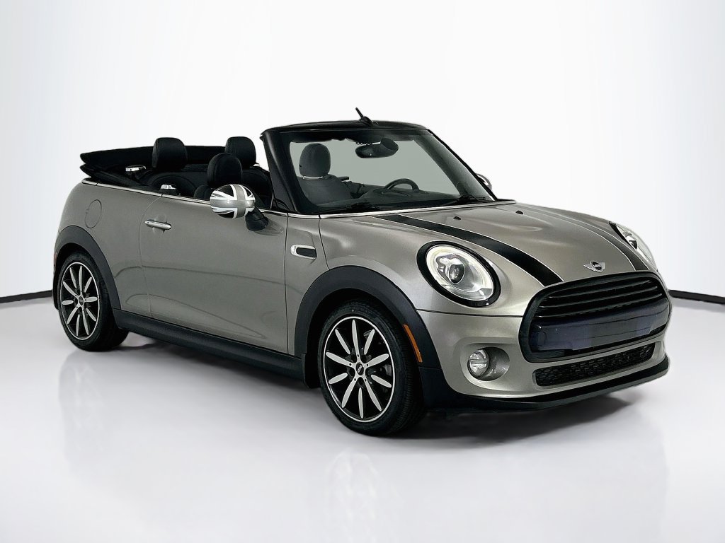Used 2016 MINI Cooper Convertible FWD image 3