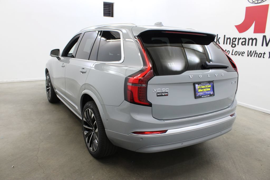 New 2026 Volvo XC90 B6 Plus w/ Protection Package Premier image 3