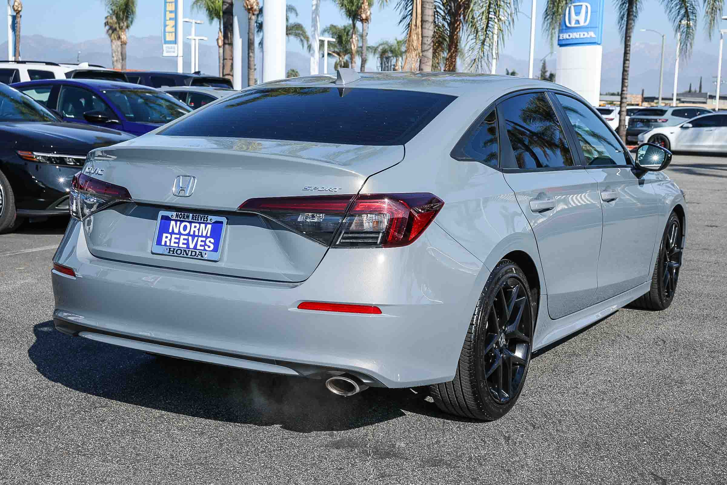 Used 2025 Honda Civic Sport image 7