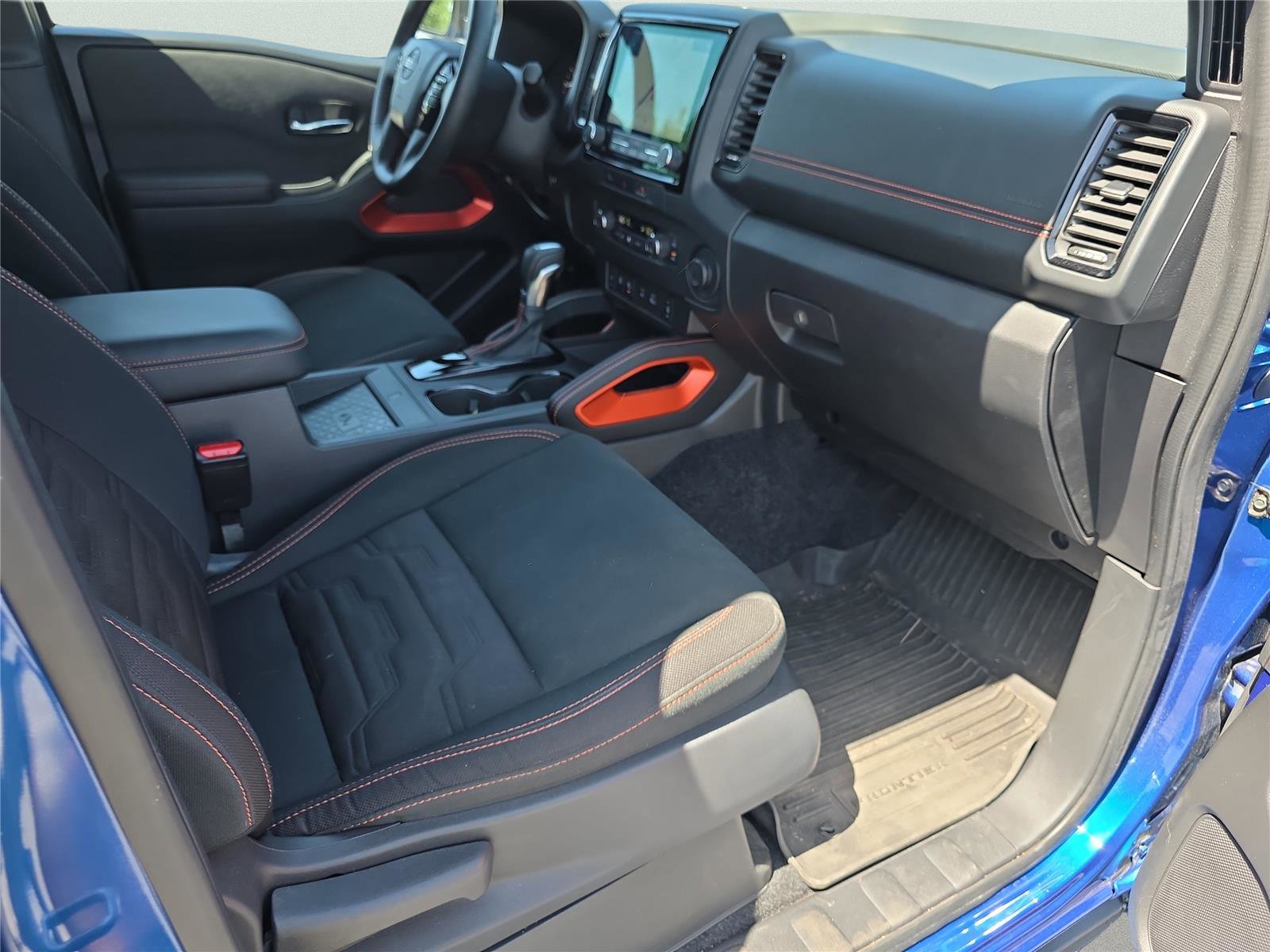Used 2024 Nissan Frontier Pro-X w/ Pro Convenience Package image 29