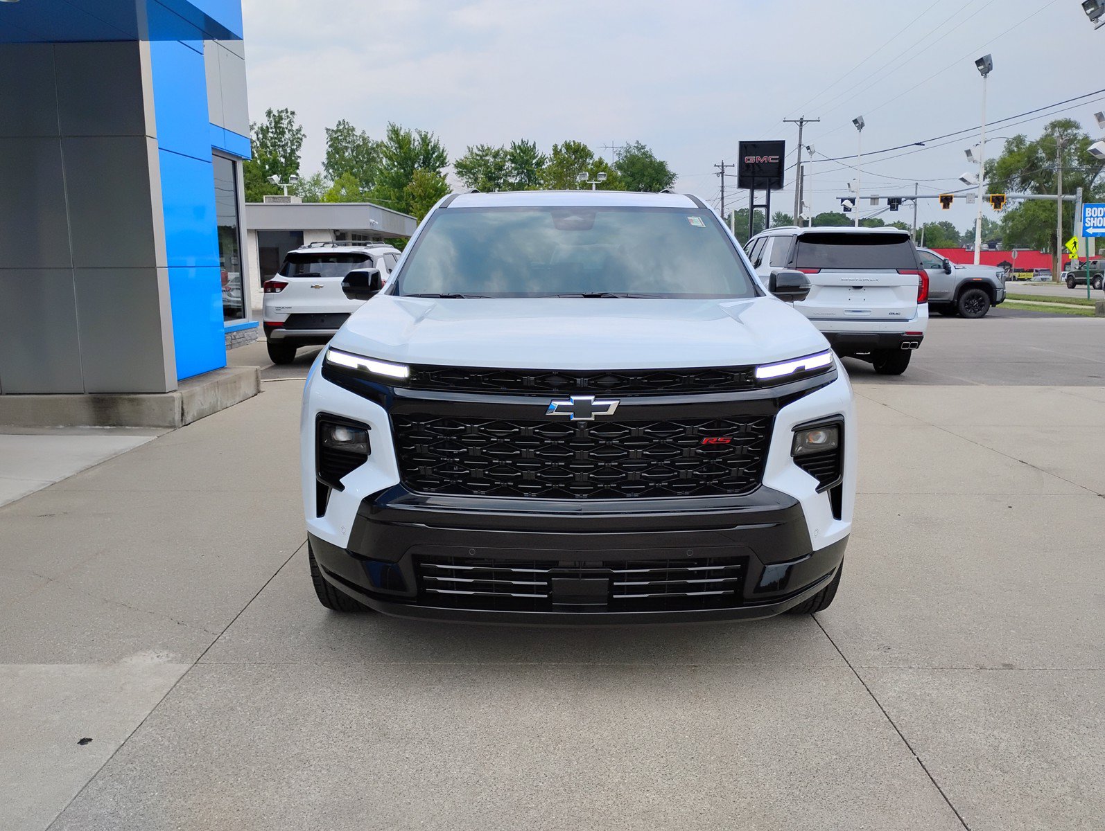 New 2026 Chevrolet Traverse RS FWD image 14