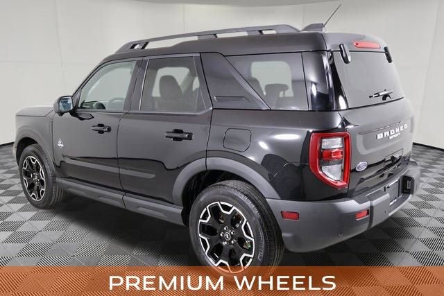 Used 2025 Ford Bronco Sport Outer Banks w/ Outer Banks Tech Package+ image 9