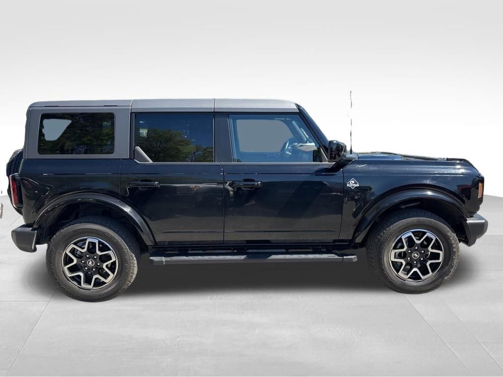 Used 2024 Ford Bronco Outer Banks image 6