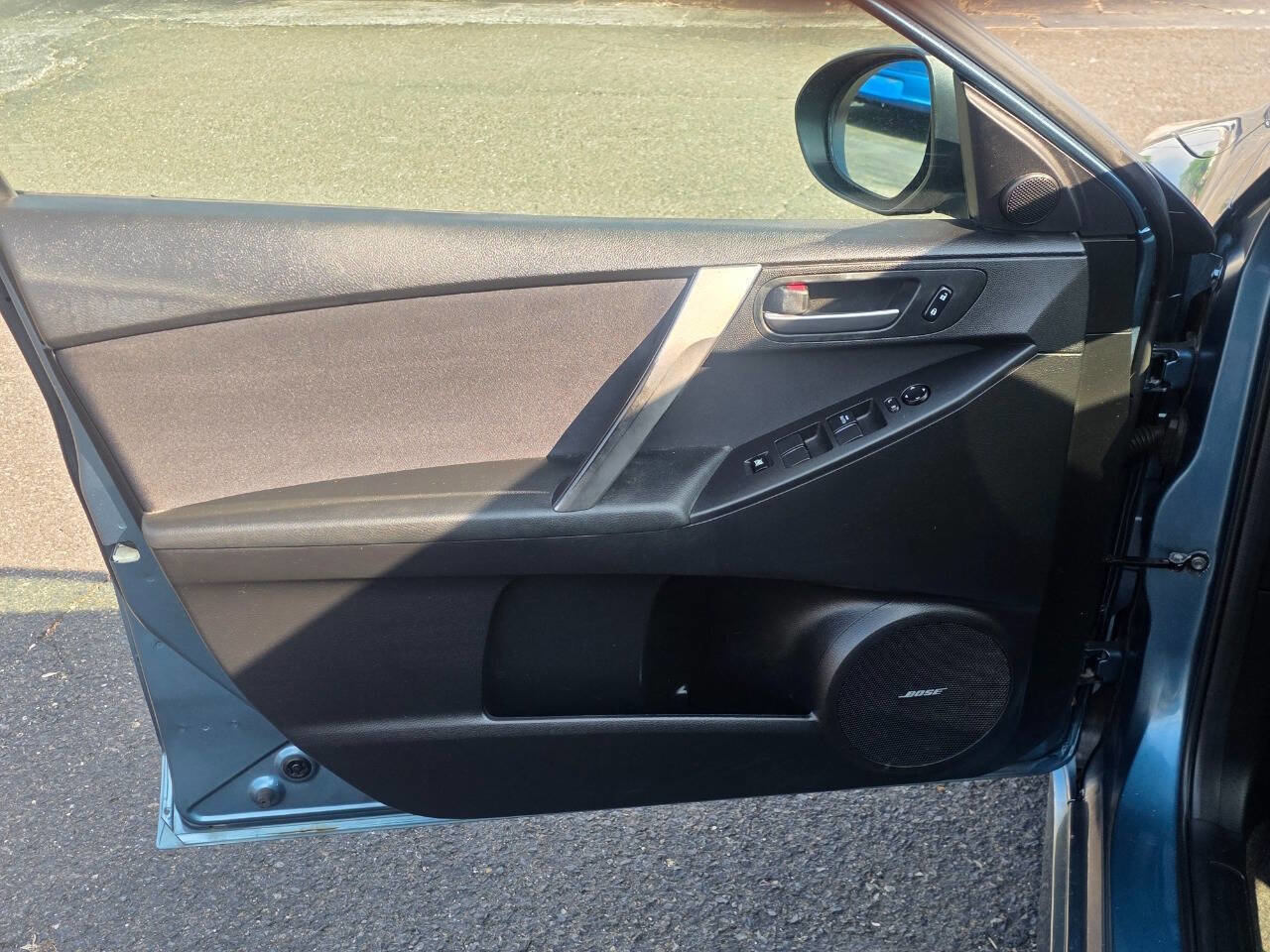 Used 2011 MAZDA MAZDA3 s Sport FWD image 9