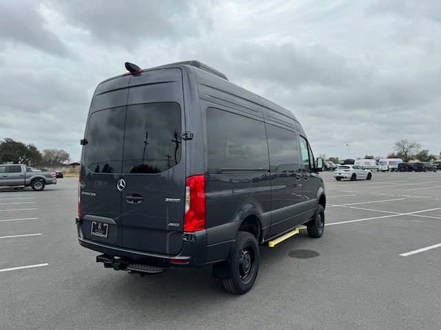 New 2024 Mercedes-Benz Sprinter 144 Cargo image 30