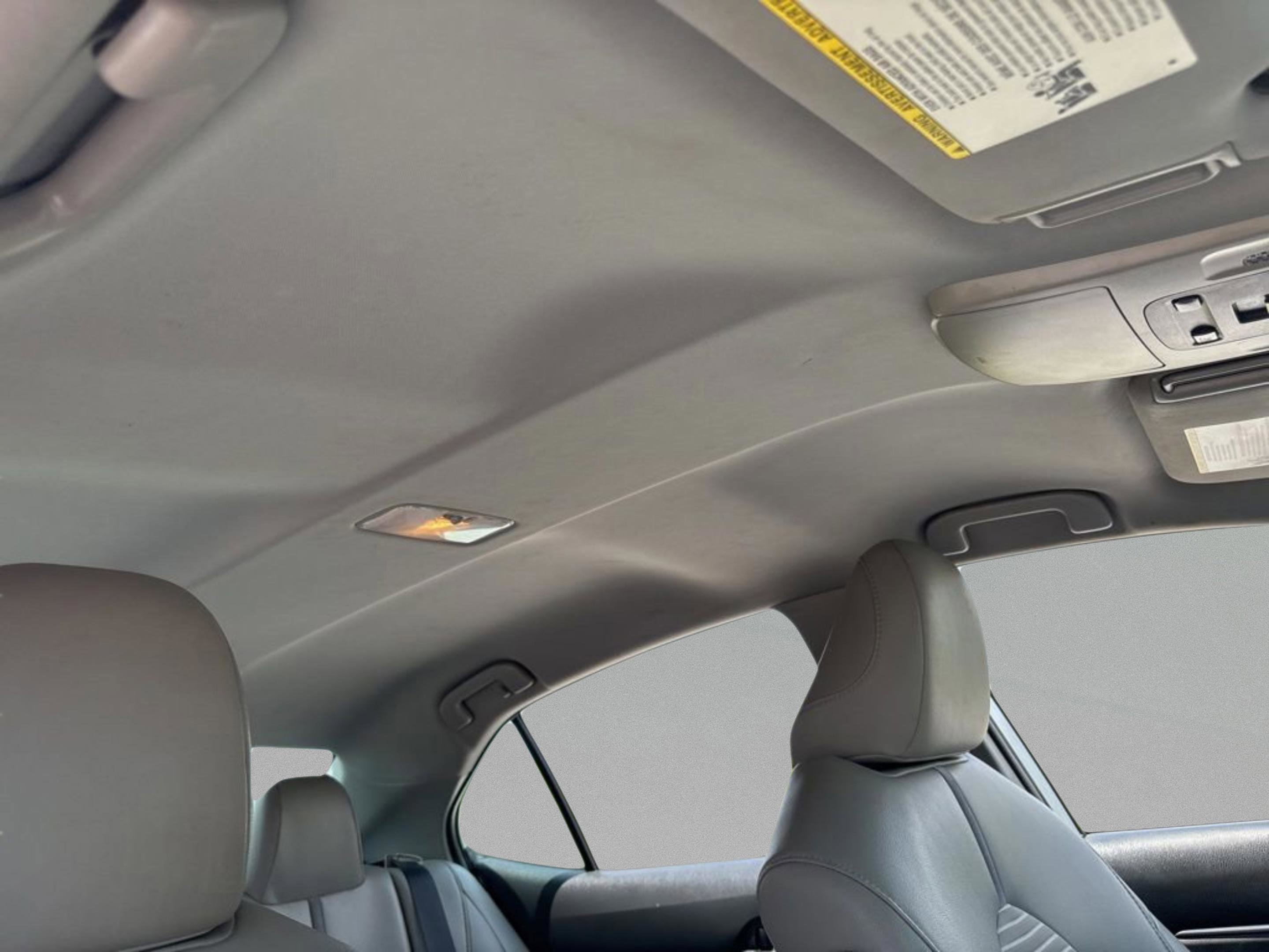 Used 2019 Toyota Camry SE FWD image 25