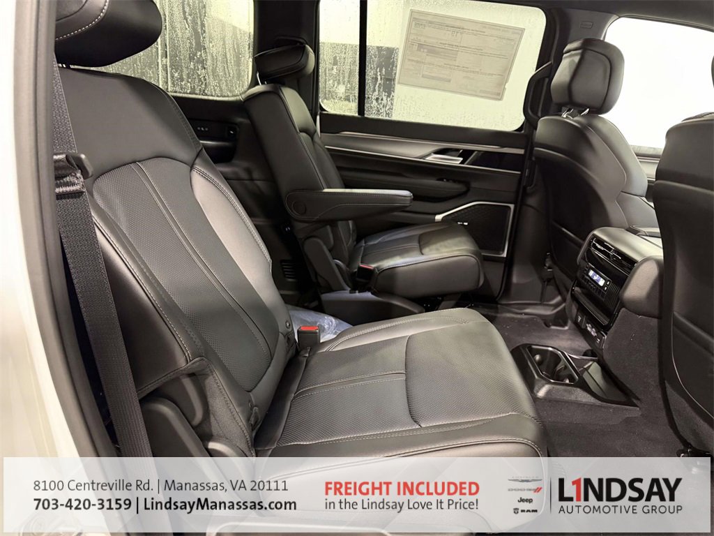 New 2026 Jeep Grand Wagoneer 4WD w/ Premium Group I image 12