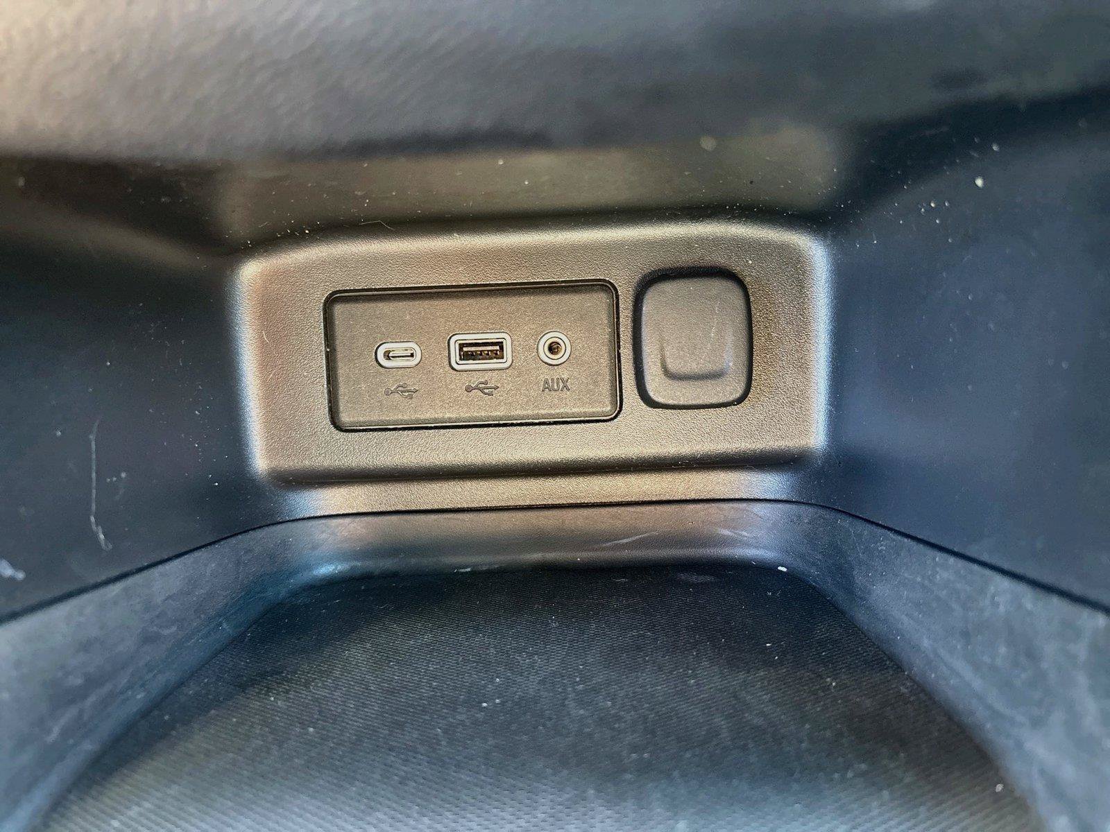 Used 2019 Chevrolet Equinox LT AWD/4WD image 31