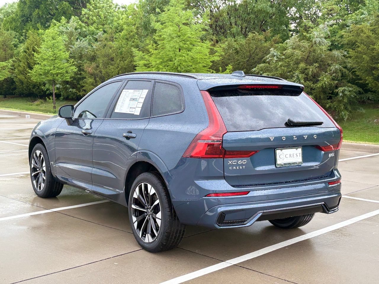 New 2026 Volvo XC60 B5 Plus AWD/4WD image 5