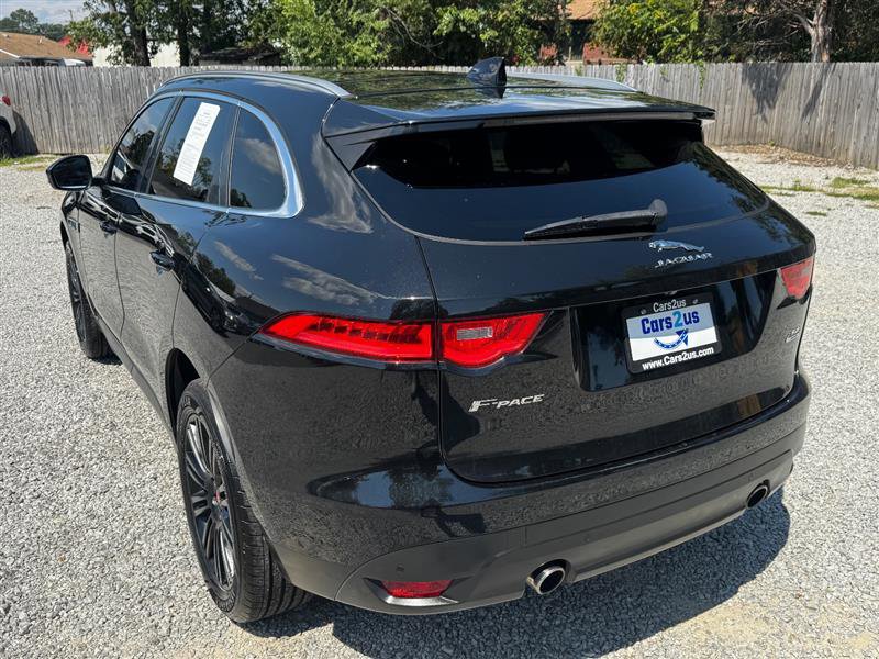 Used 2018 Jaguar F-PACE Portfolio image 4