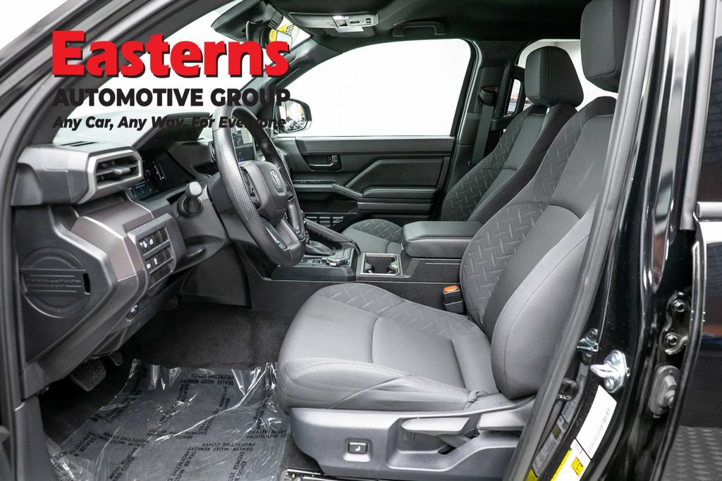 Used 2026 Toyota Tacoma SR5 AWD/4WD image 13